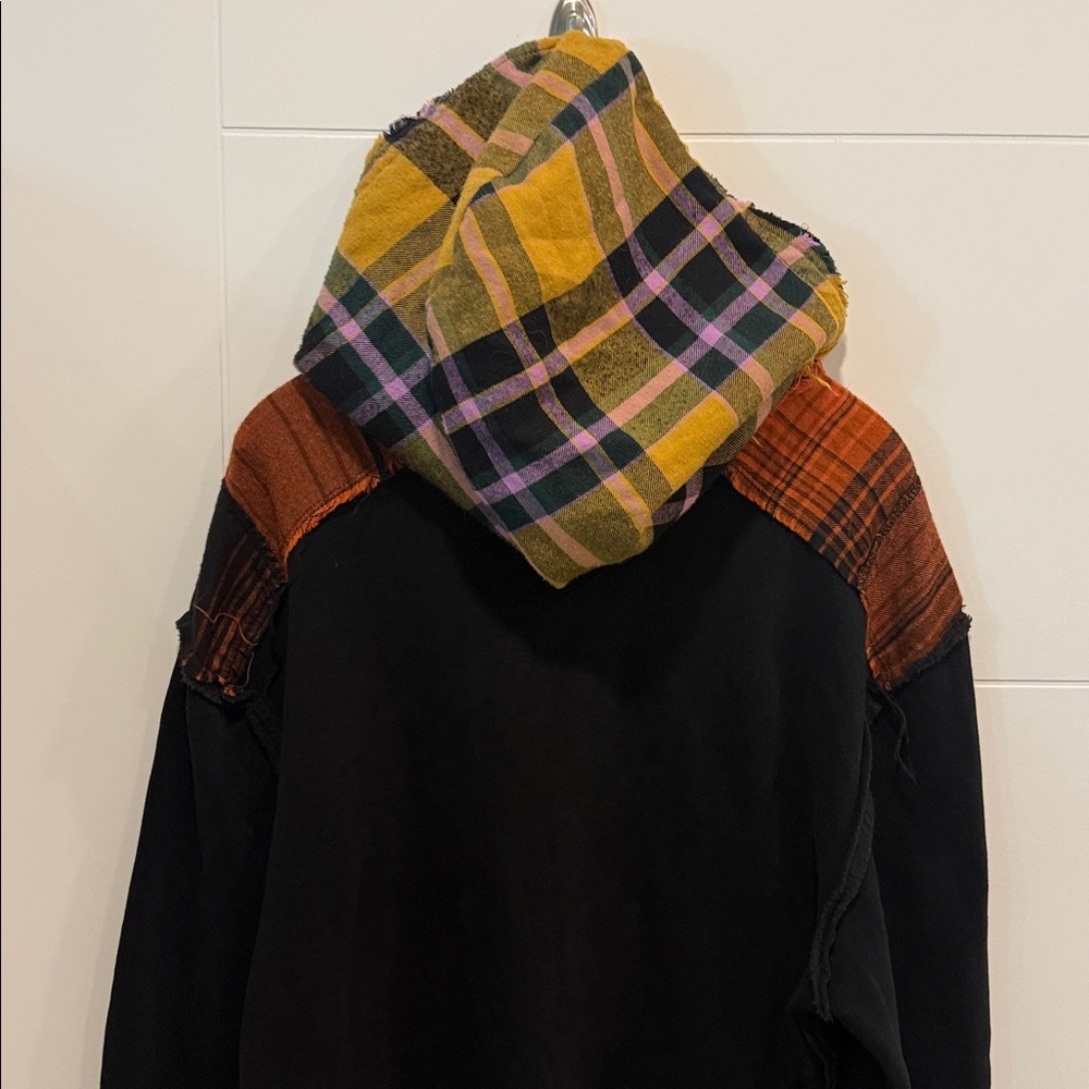BDG Black Fleece hooded sweater size XS - Picture 8 of 9